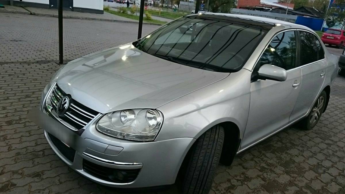 Volkswagen Jetta V