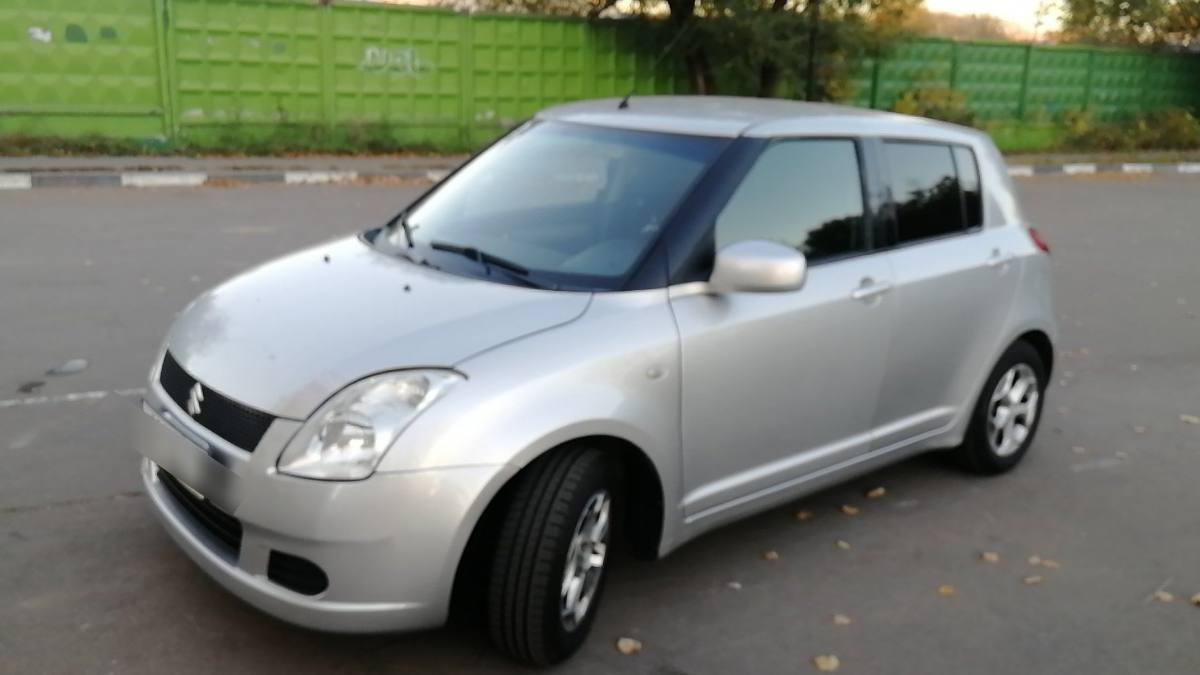 Suzuki Swift III