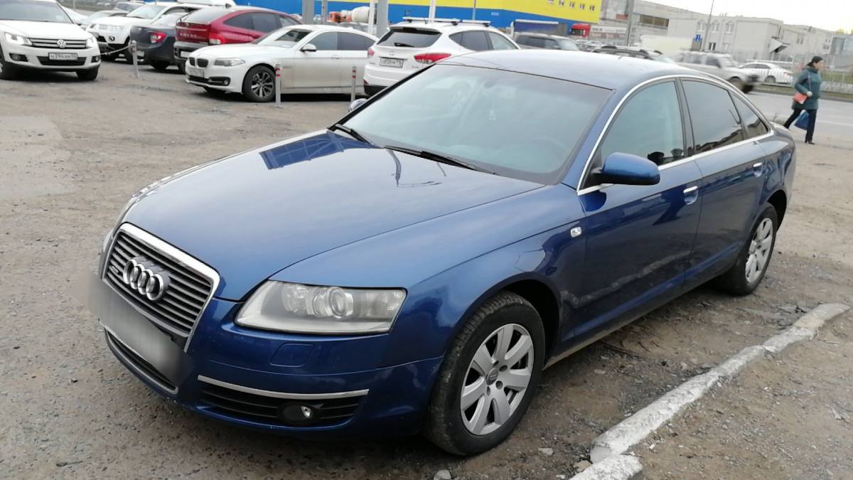 Audi A6 III (C6)