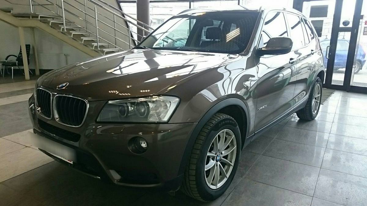 BMW X3 II (F25) 2013