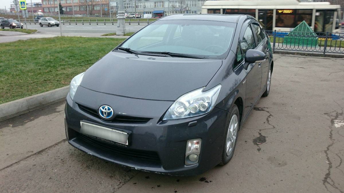 Toyota Prius III (ZVW30/35)