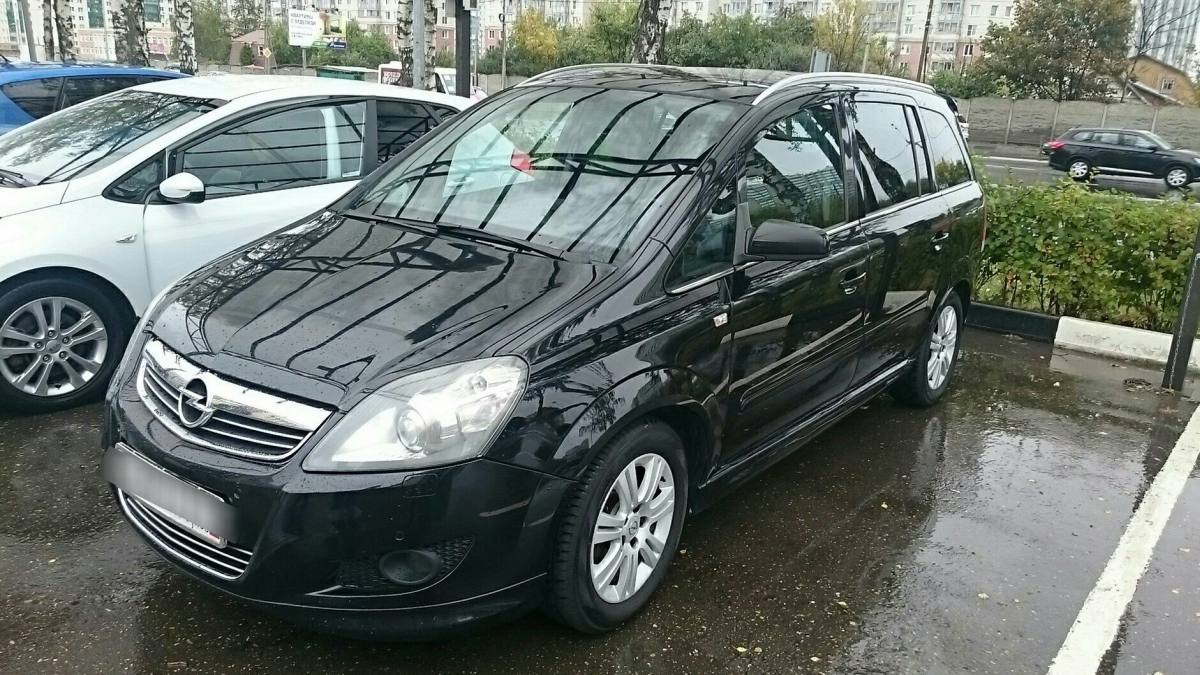 Opel Zafira B Рестайлинг