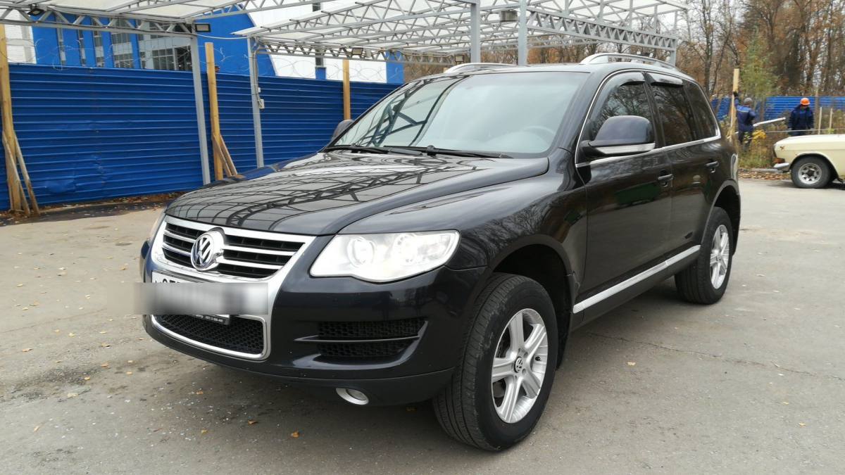 Volkswagen Touareg I Рестайлинг